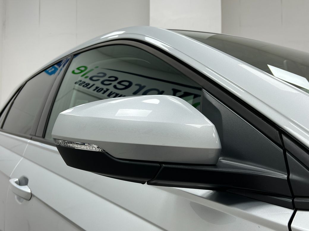 2018 Volkswagen Polo