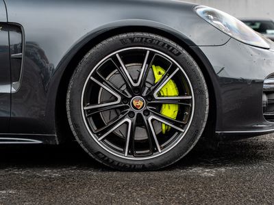 2023 Porsche Panamera