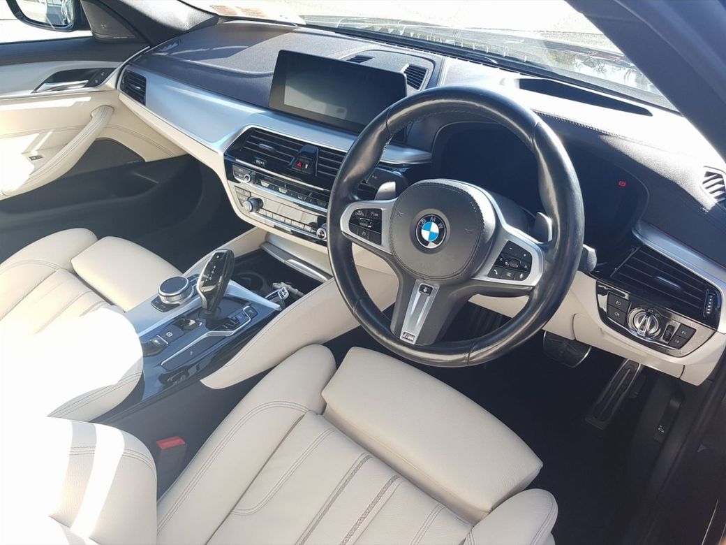 2020 BMW 5 Series