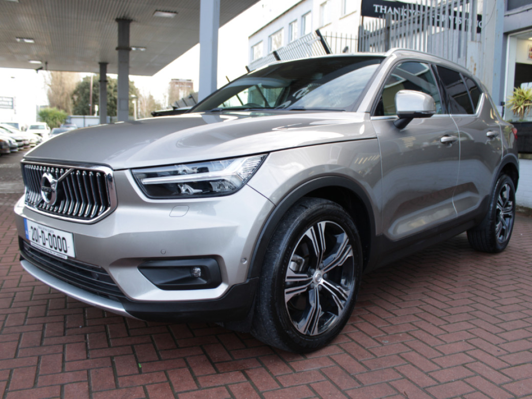 2020 Volvo XC40