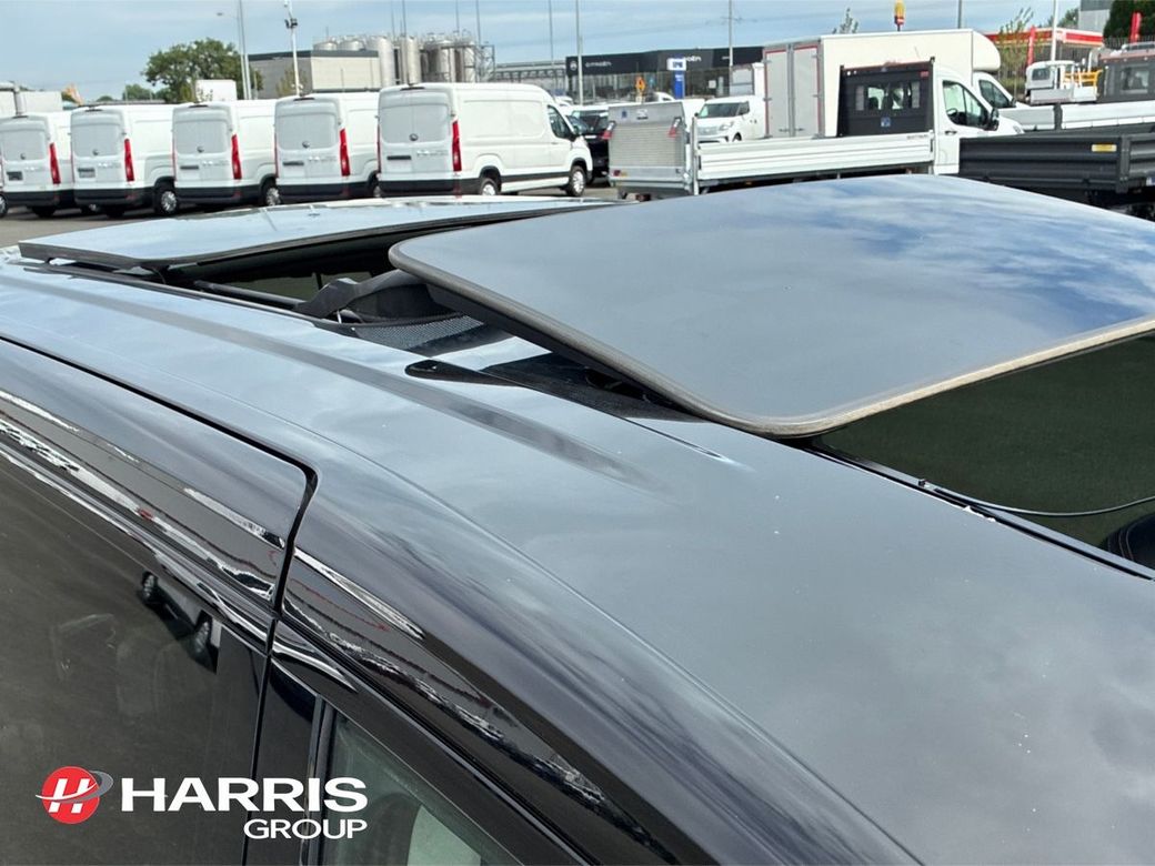 2023 Maxus MIFA 9