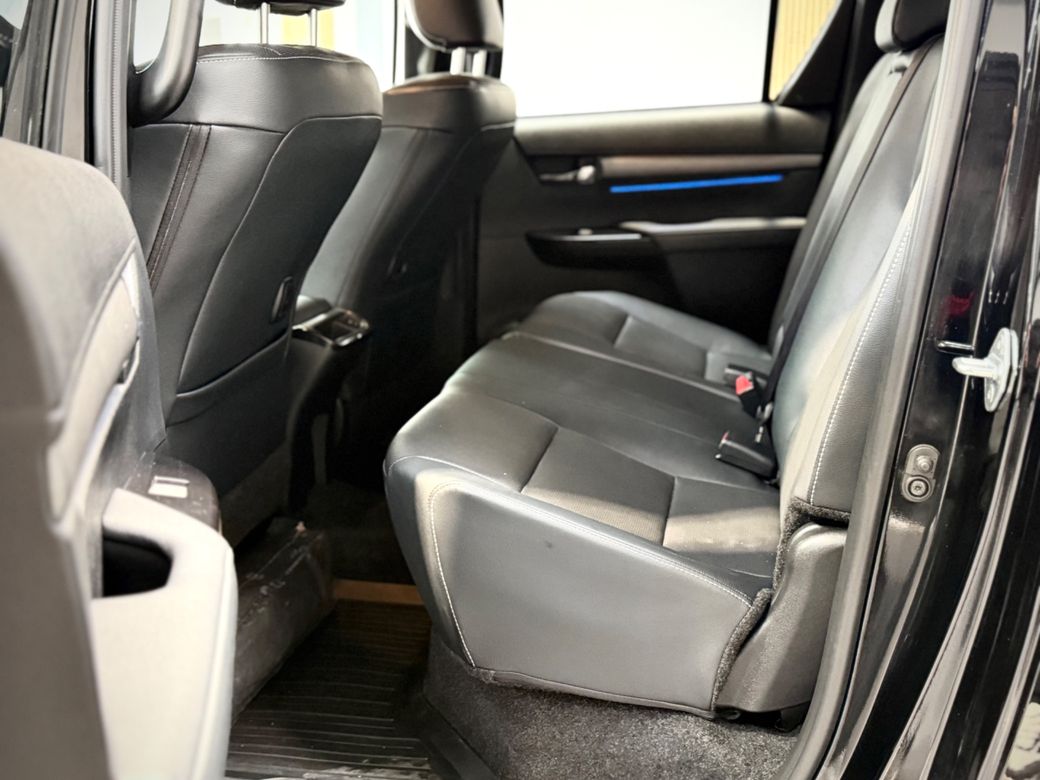 2025 Toyota Hilux