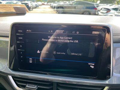 2023 Volkswagen T-Roc