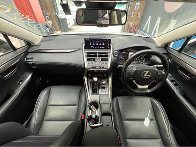 2020 Lexus NX 300h