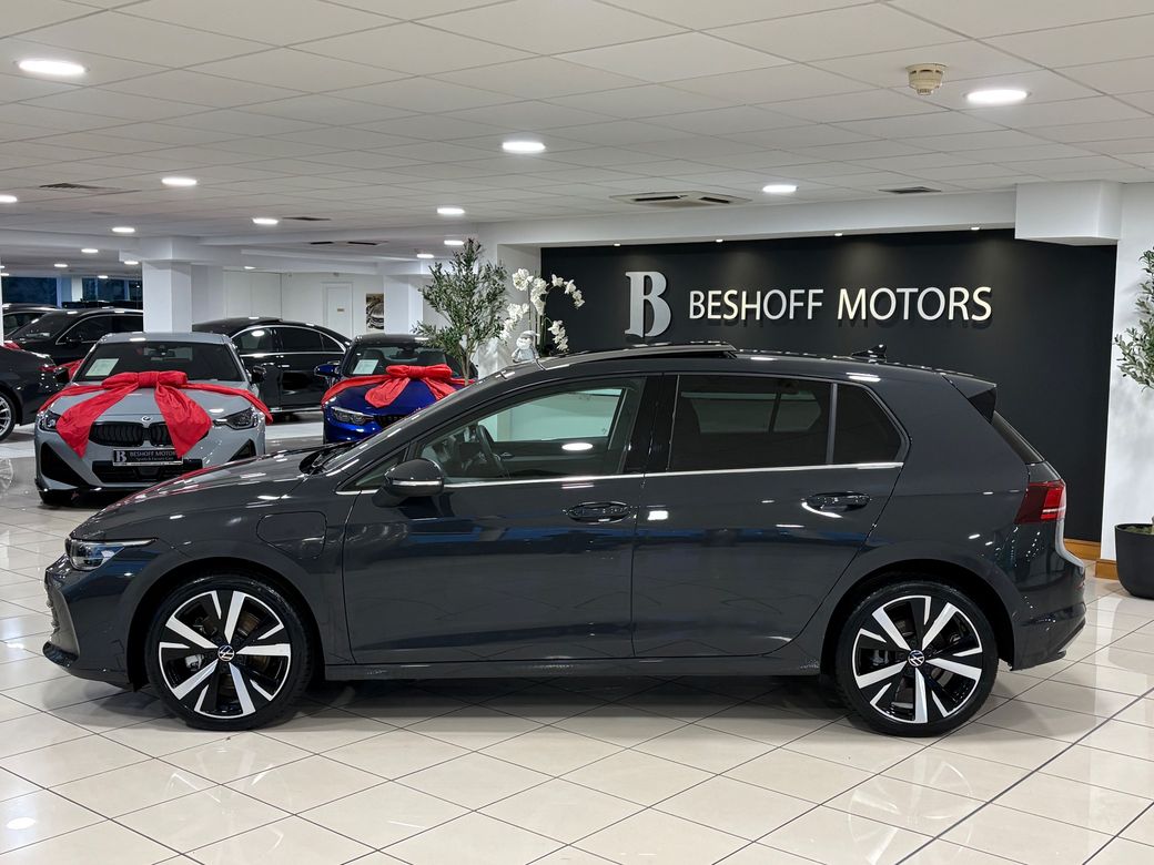 2025 Volkswagen Golf