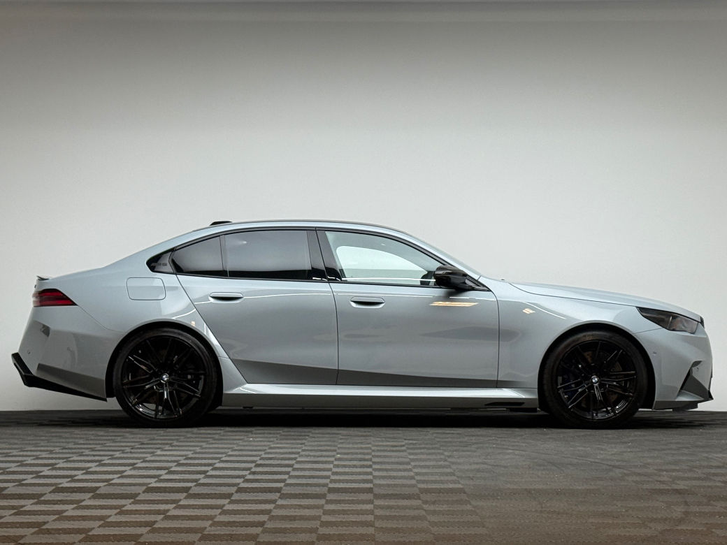 2026 BMW M5