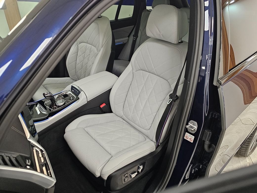 2023 BMW X5