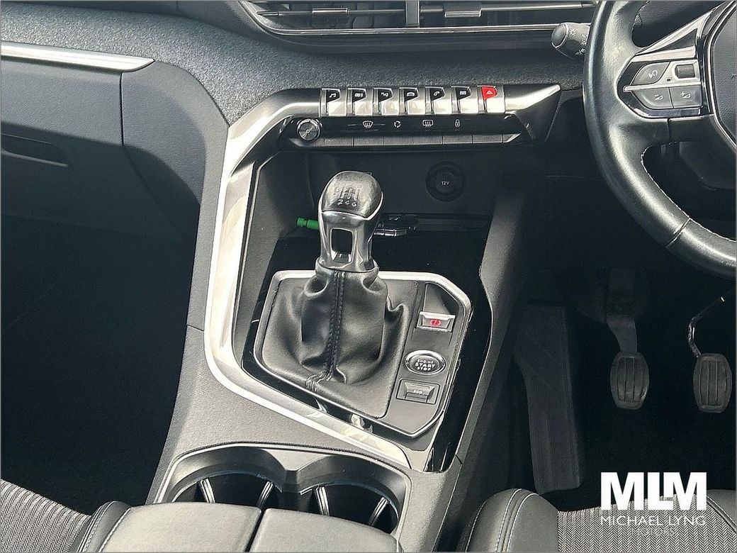 2021 Peugeot 3008