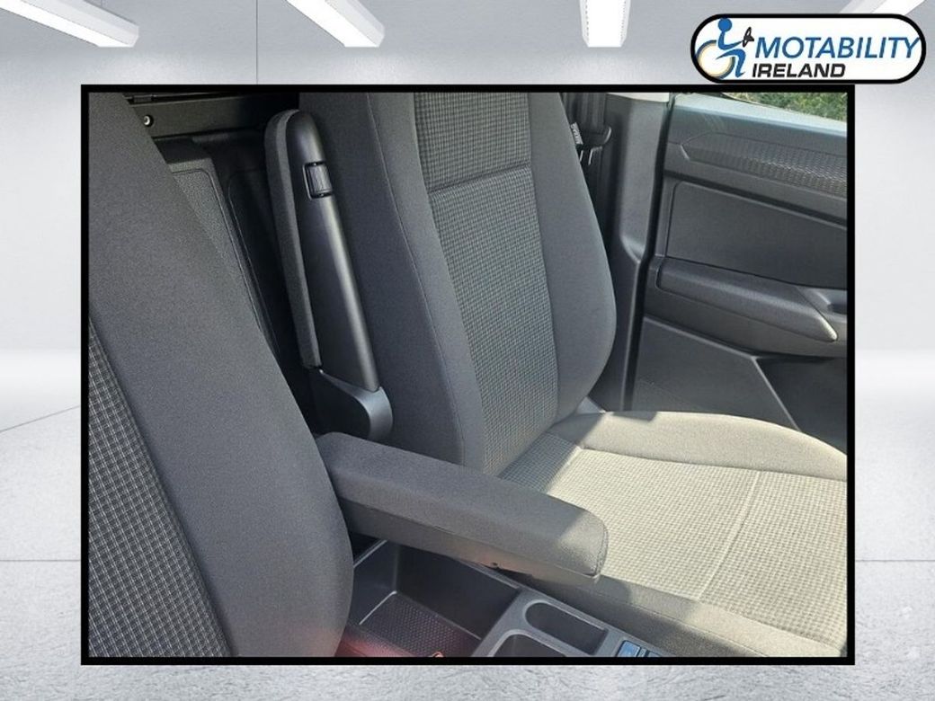 2025 Volkswagen Caddy Maxi Life