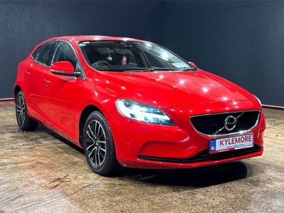 2018 Volvo V40