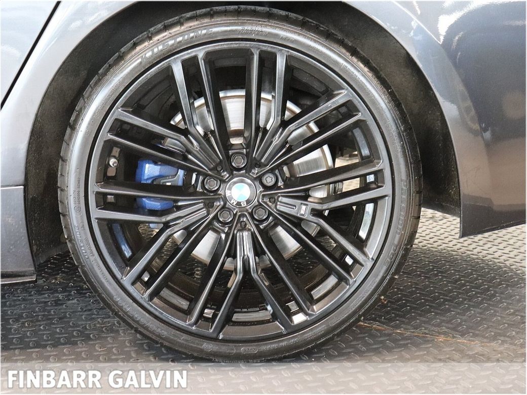 2021 BMW 5 Series