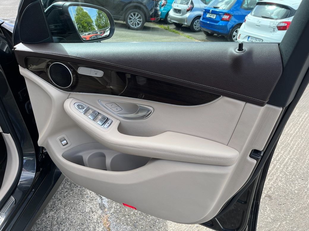 2020 Mercedes-Benz GLC Class