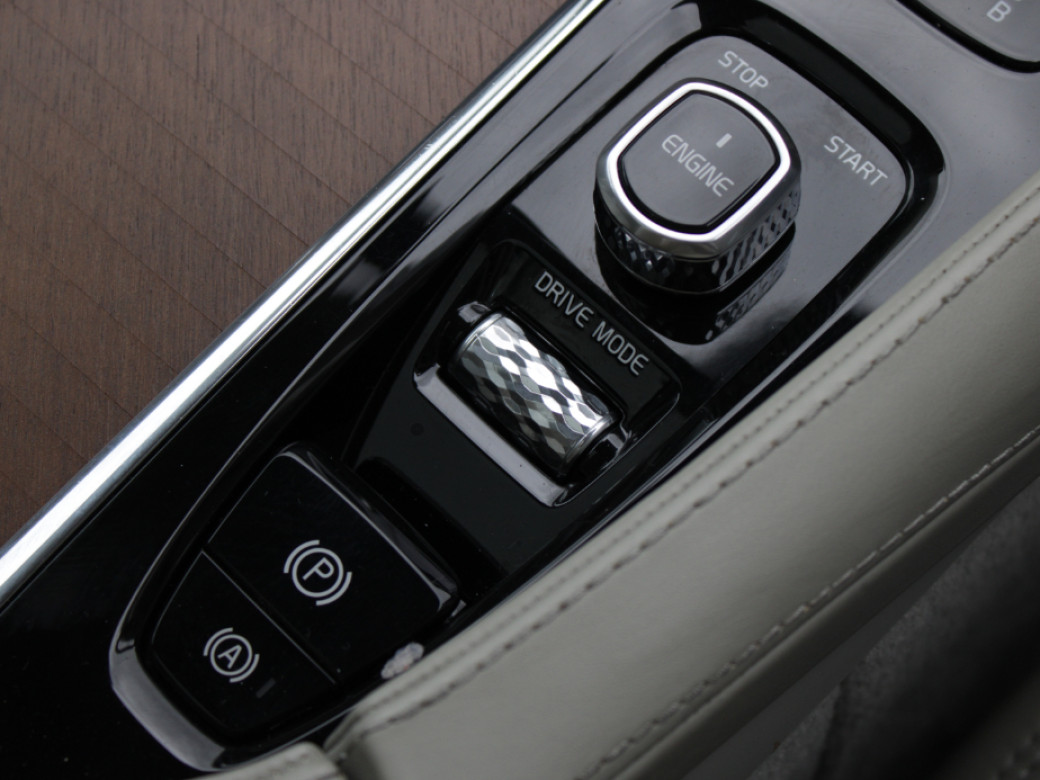 2017 Volvo XC90