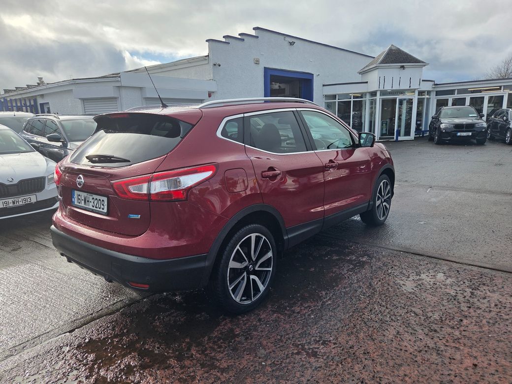 2016 Nissan Qashqai