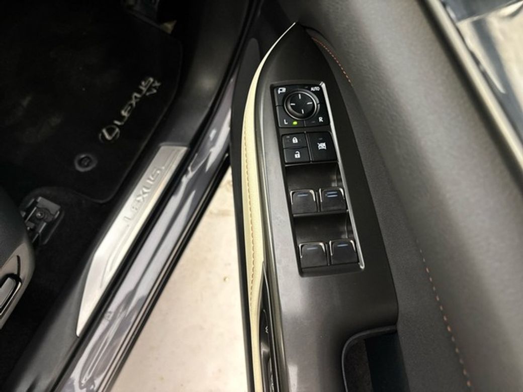 2022 Lexus NX 450H+