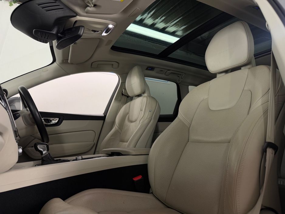 2018 Volvo XC60