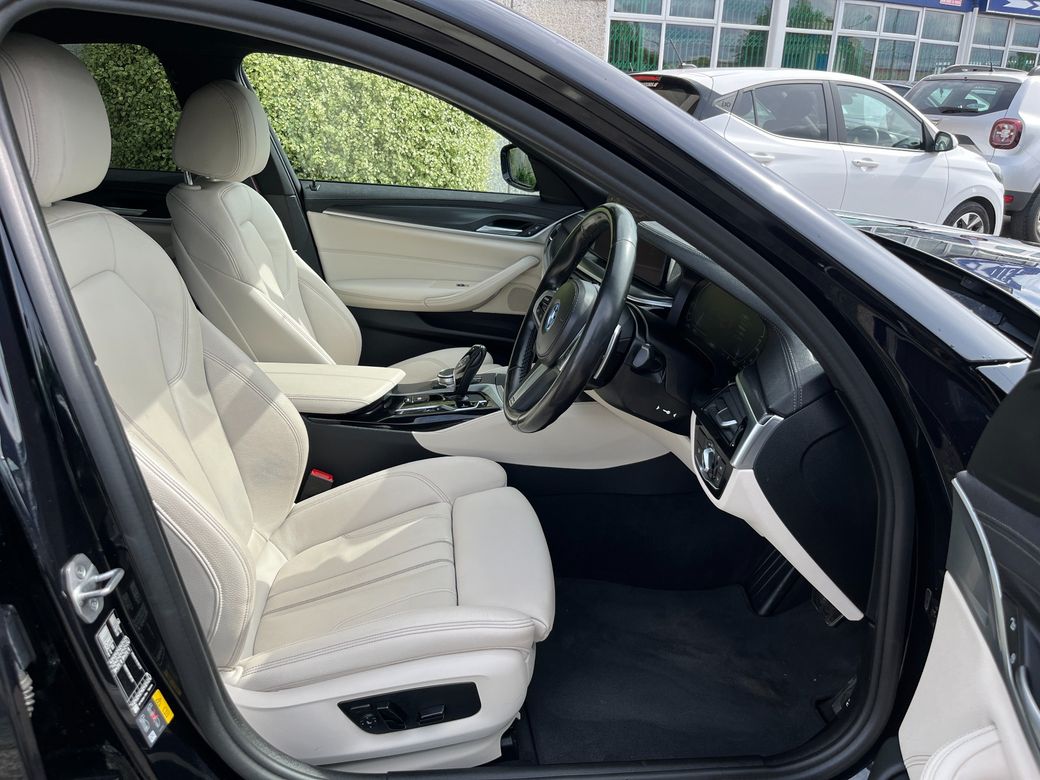 2022 BMW 5 Series