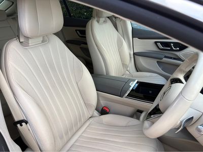 2022 Mercedes-Benz EQS