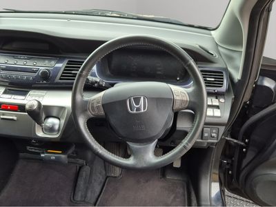 2009 Honda FR-V