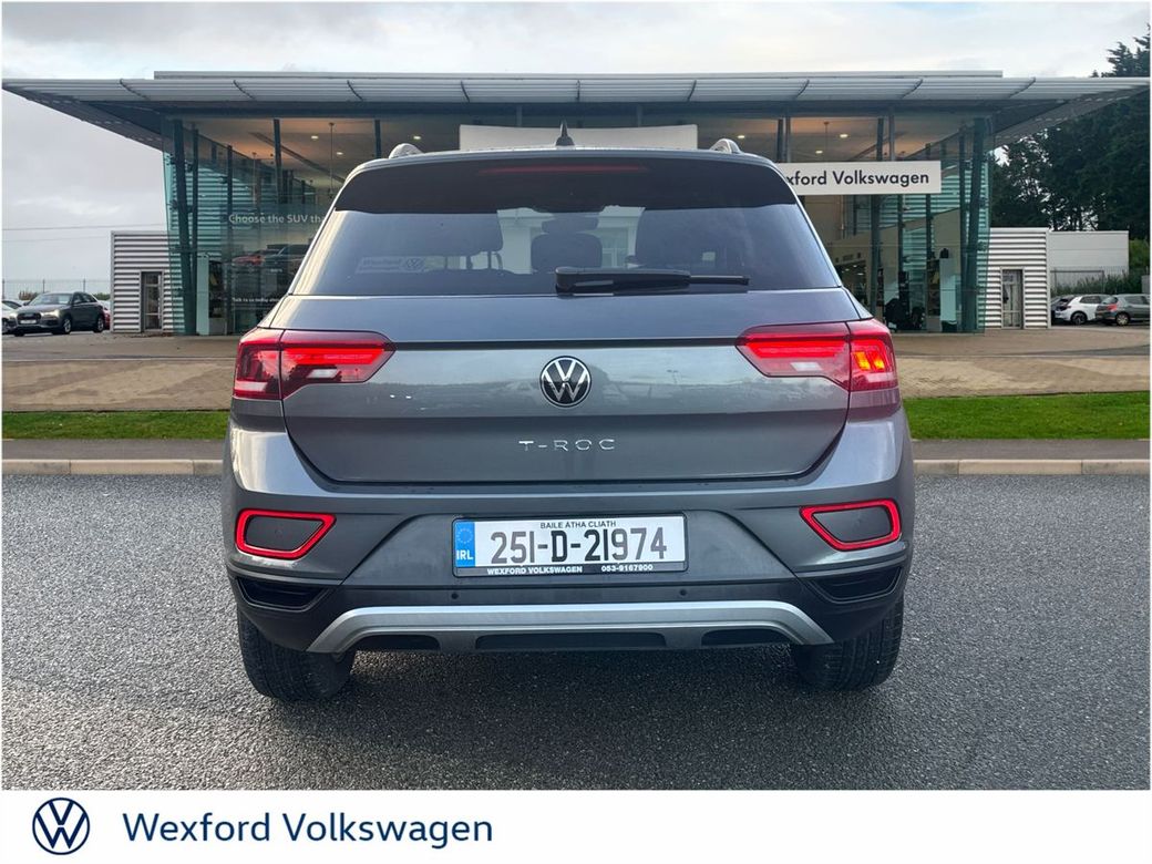 2025 Volkswagen T-Roc