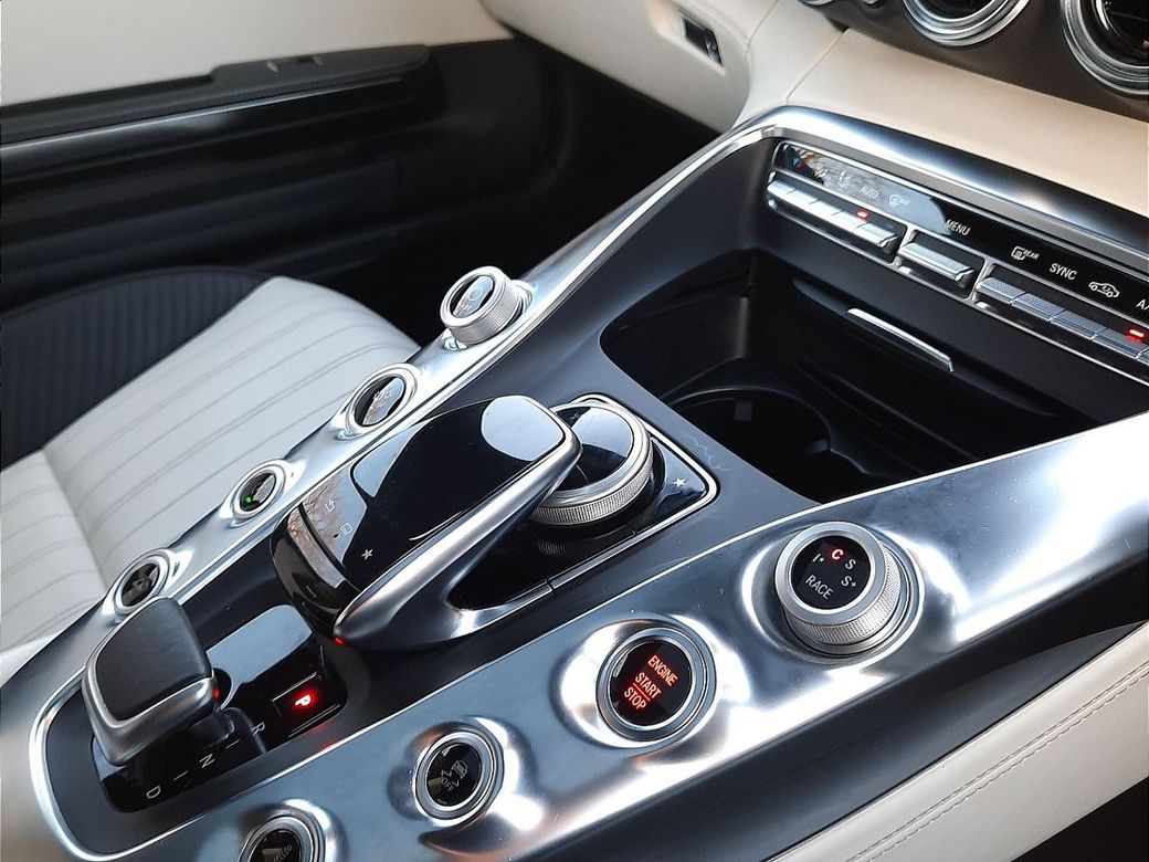 2016 Mercedes-Benz AMG GT