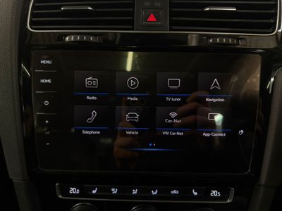 2018 Volkswagen Golf