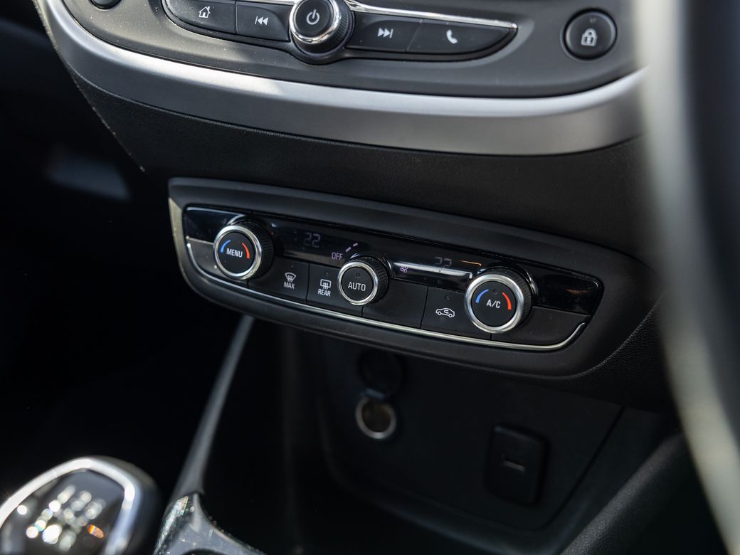 2017 Opel Crossland X