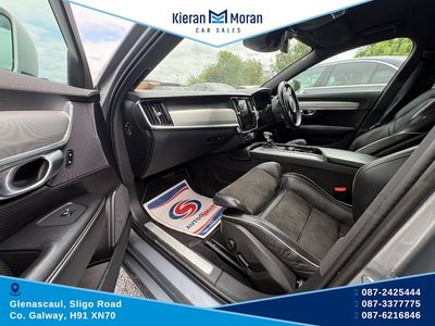 2017 Volvo S90