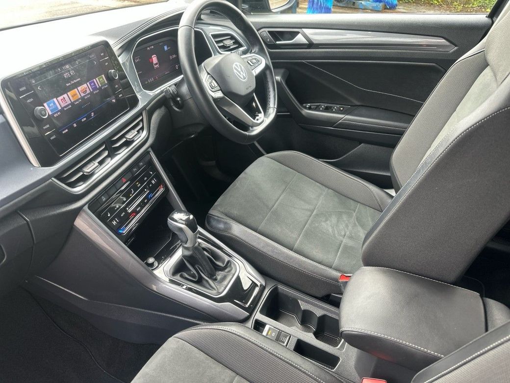 2023 Volkswagen T-Roc