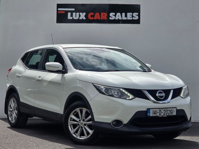 vehicle for sale from Lux Car Sales