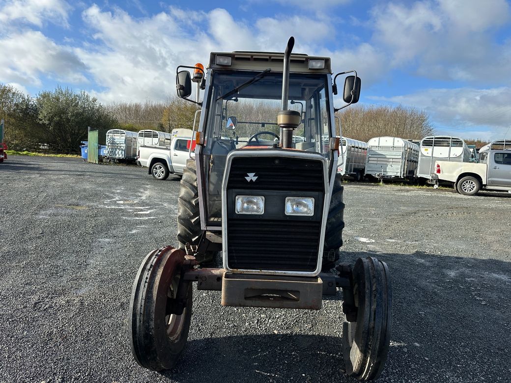 1990 Massey Ferguson 362