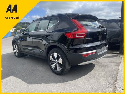 2022 Volvo XC40