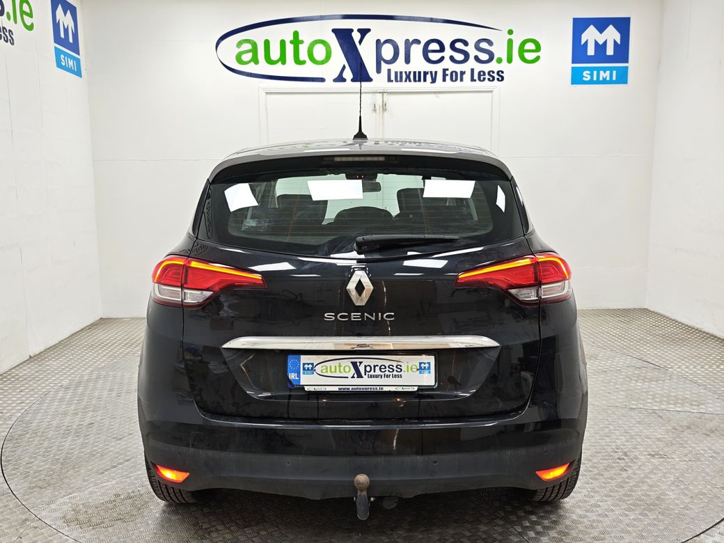2017 Renault Scenic