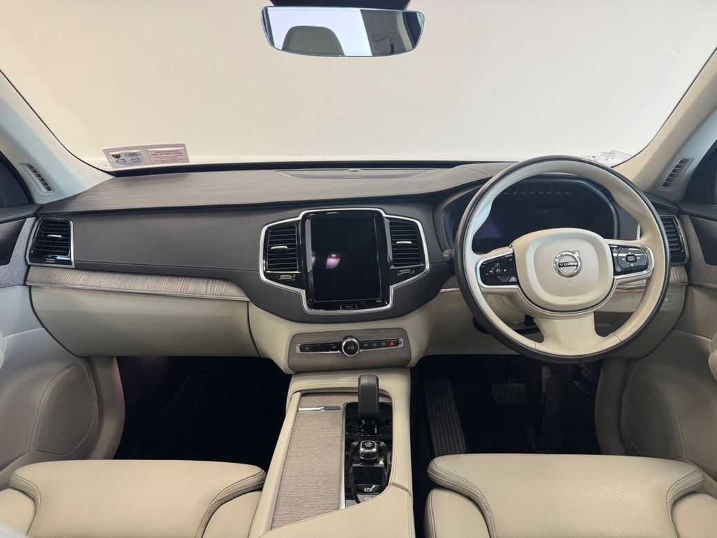 2023 Volvo XC90