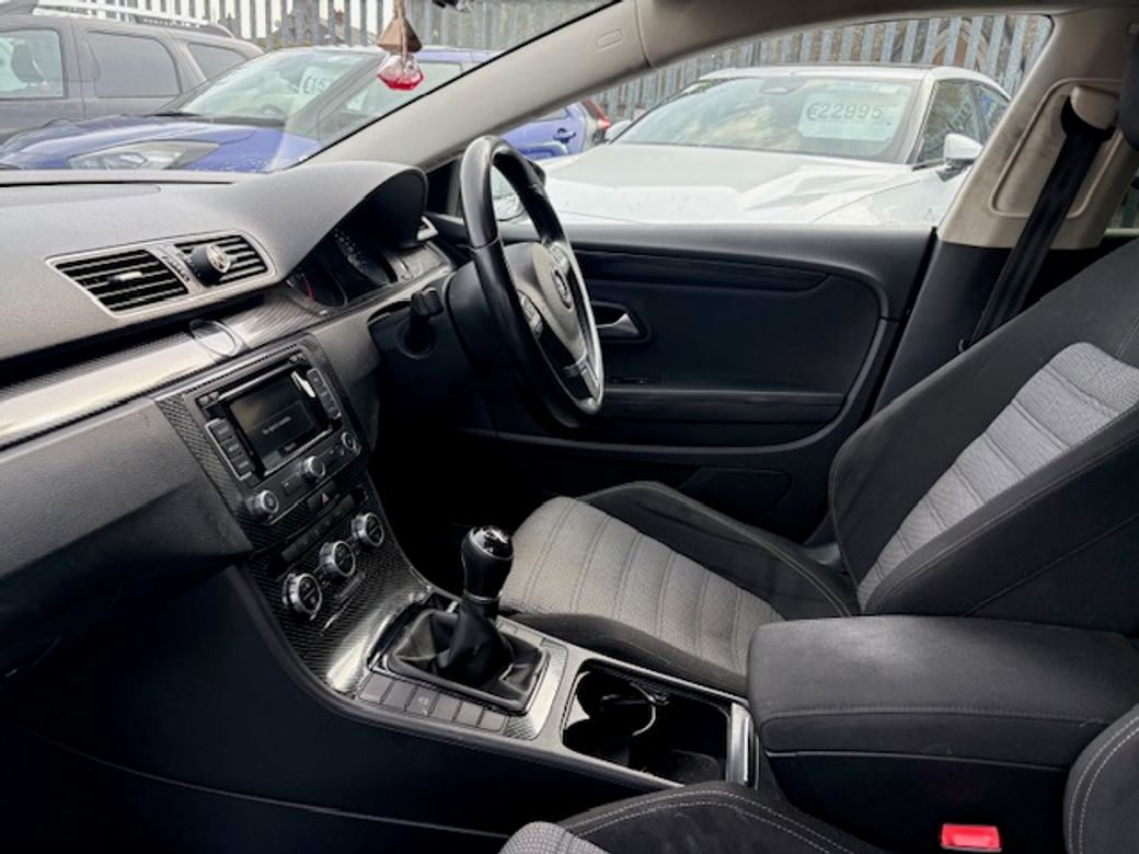 2014 Volkswagen Passat