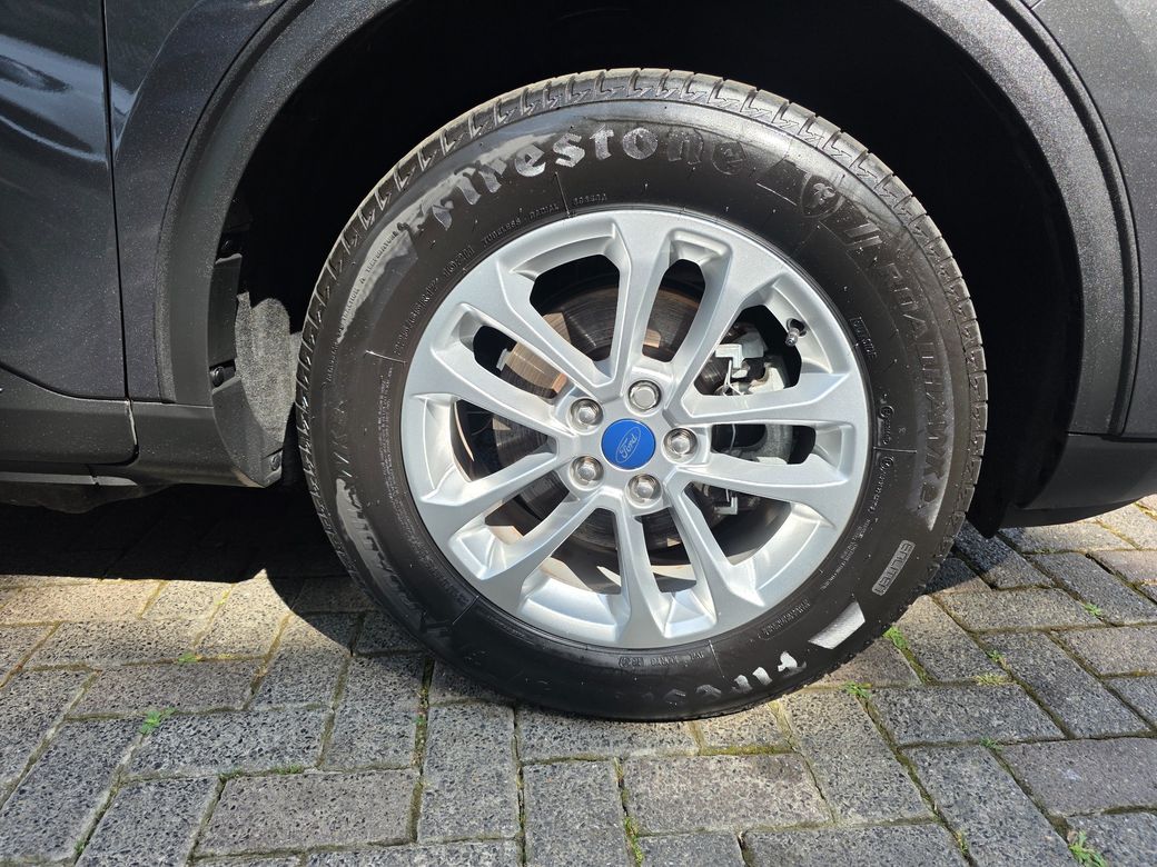 2023 Ford Kuga