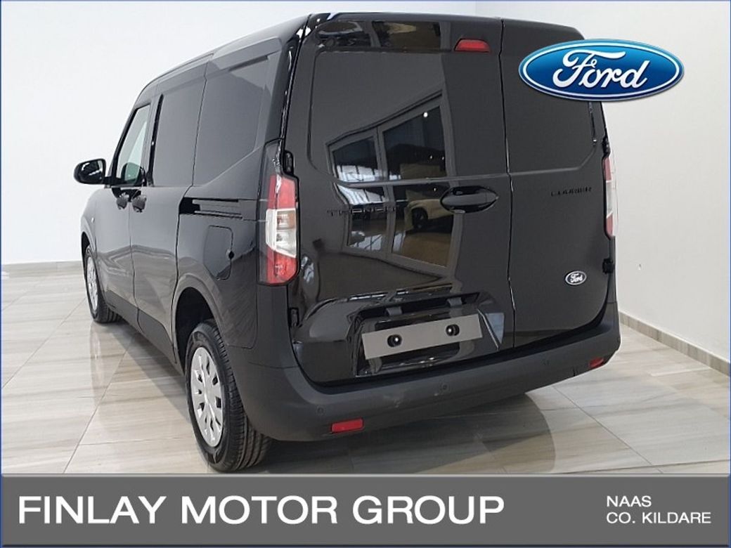 2025 Ford Courier