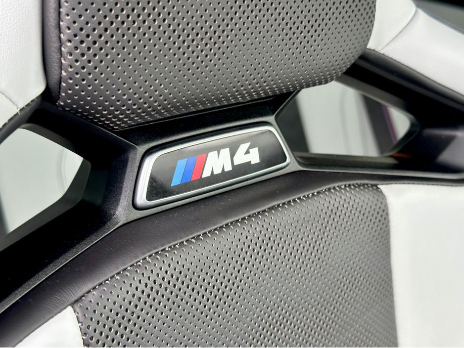 2021 BMW M4