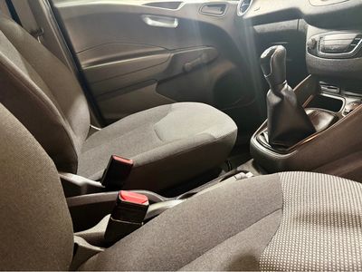 2018 Ford Transit Courier