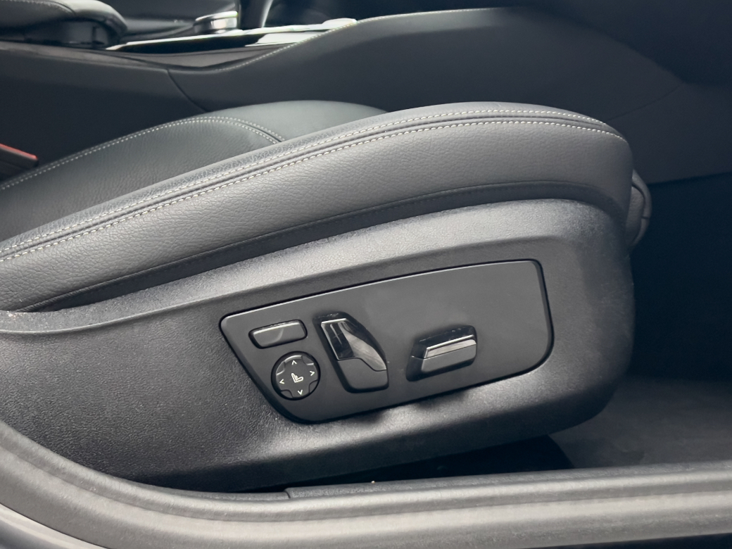2022 BMW 5 Series