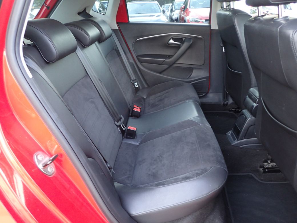 2016 Volkswagen Polo