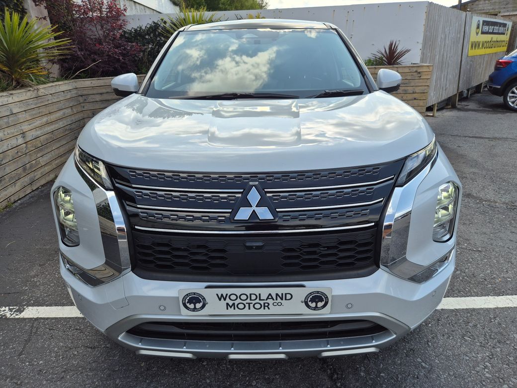 2023 Mitsubishi Outlander