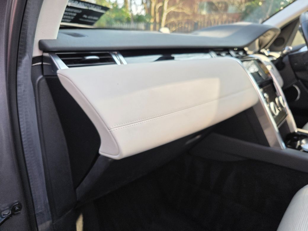 2019 Land Rover Discovery Sport