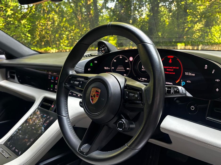 2023 Porsche Taycan