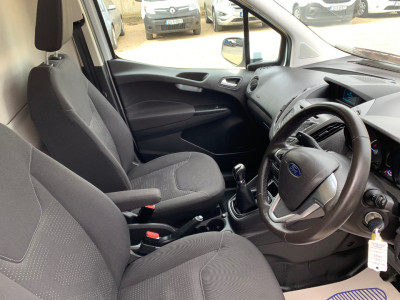 2018 Ford Transit Courier