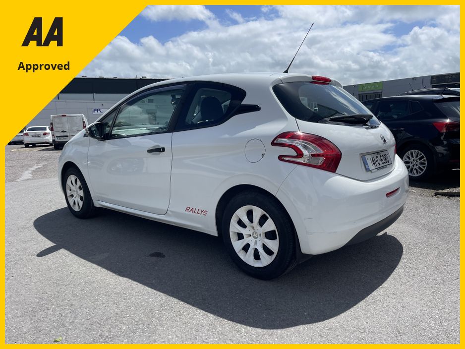 2014 Peugeot 208