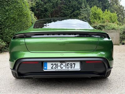 2023 Porsche Taycan