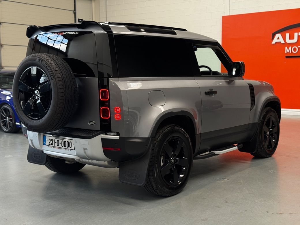 2023 Land Rover Defender