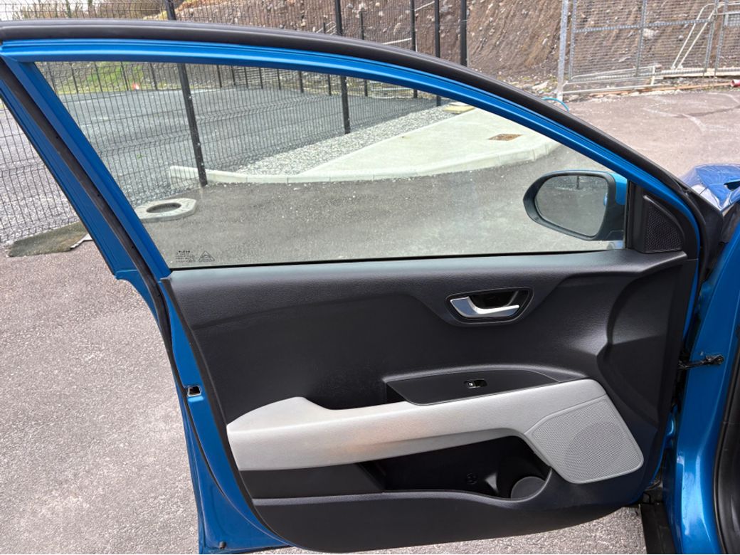 2023 Kia Stonic