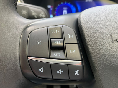 2022 Ford Kuga